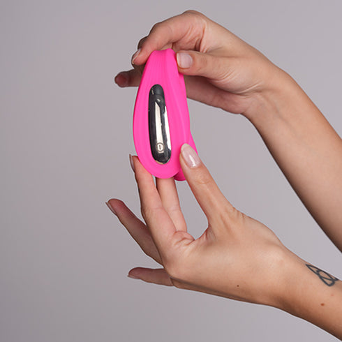 Remote Control Female Flapping Vibrator Wearable Panty Masturbator Sex Toys Clit G-Spot Stimulation Couple Vibrator for Women