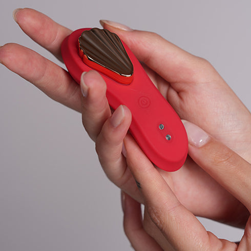 Rechargeable Female Personal Massager – Smooth, Silent & Discreet